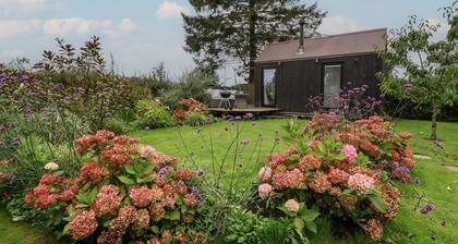 The Bothy Retreat Near Great Ground Fm