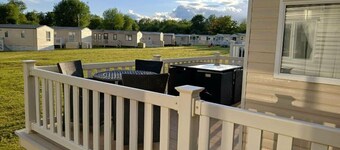 Hoburne Cotswolds Retreat
