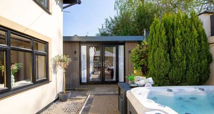 Rainbow Cottage, Ormskirk
