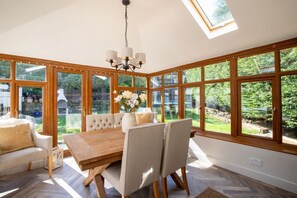 Dining - Rainbow Cottage, Ormskirk (Ormskirk)