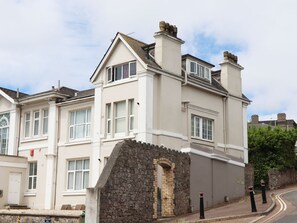 Exterior - Kinbrae Apartment, Torquay (Torquay)