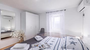 3 habitaciones y escritorio