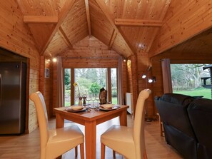 Dining - Woodpeckers, Willand (Cullompton)