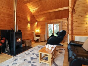 Living area - Woodpeckers, Willand (Cullompton)