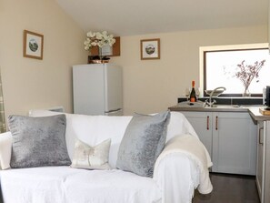 Interior - Lannlyvri Lodge, Lostwithiel (Bodmin)