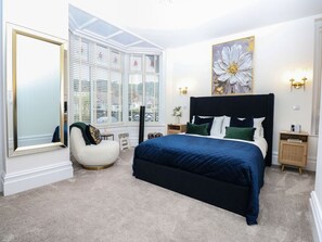 Room - The Magnolia, Rhos-On-Sea (Colwyn Bay)