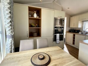 Dining - Thornwick Bay Holiday Village Retreat Near Grange (Flamborough)