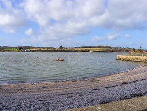 Beach - Crud yr Awel, Y Felinheli (Y Felinheli)