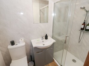 Shower - Birch Lodge, Abbots Bromley (Rugeley)
