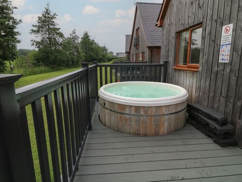 James Ville Marina Lodge 14, Brigg