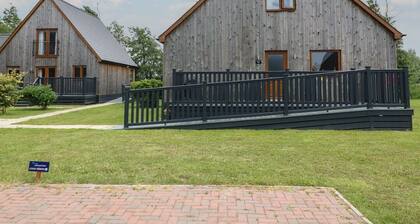 James Ville Marina Lodge 14, Brigg
