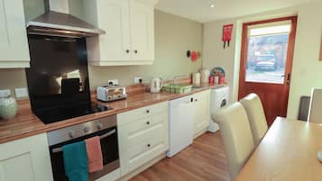 Dishwasher, highchair