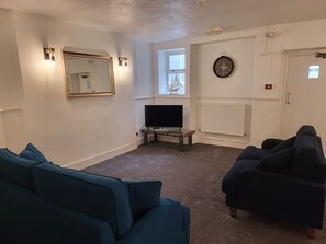 Living area - Florence Beach House, Somerset (Weston-super-Mare)