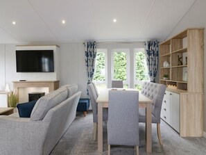 Interior - Pinehurst Lodge, St Day (Redruth)