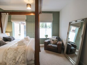 WiFi - Charming Apartment 2 The Bridge (Worcester)