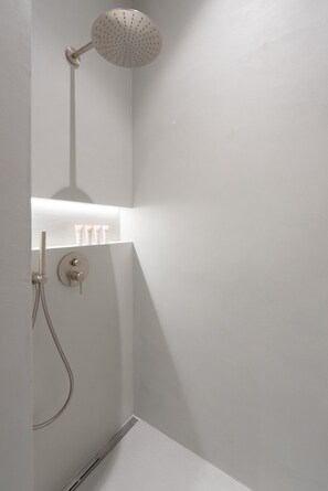 Shower, hair dryer, towels - High-End 1BR Apt. with A/C Steps from Wenceslas Square by EasyBNB Premium (Prague)