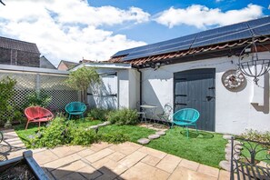 Terrace/patio - 132 Pakefield Street, Pakefield (Lowestoft)