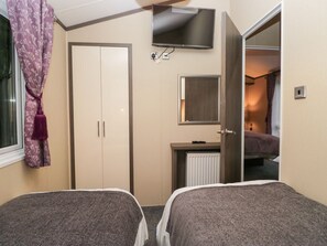 Room - Feather Hill Lodge, Troutbeck Bridge (Windermere)