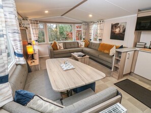 Living area - Woodland View, Settle (Tosside)