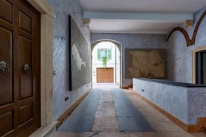 Interior - Elegant apartment in the historic center of Verona (Verona)