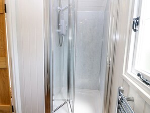 Shower - Shepheard Hut 2, Forfar (Forfar)