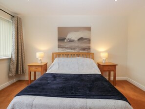 Room - 6 Swan House, Tewitfield (Carnforth)