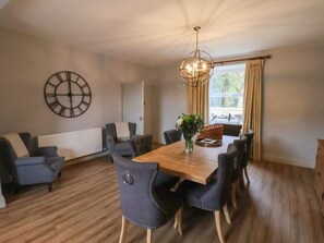 Interior - Low Moor, Easington, Yorkshire (Saltburn-by-the-Sea)