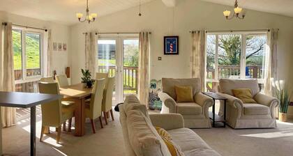 Lowena Lodge, Millbrook