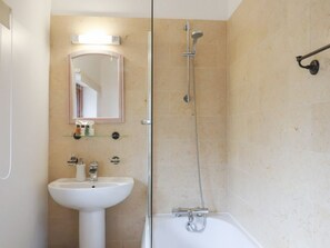 Shower - Oak Cottage, Aylesbeare (Exeter)