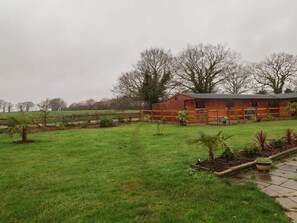 Property grounds - Driftway Cottage, Diss (Diss)