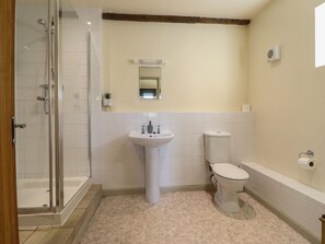 Shower - Upper Pandy Farm, Welshpool (Welshpool)
