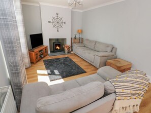 Living area - Afan House, Pontrhydyfen. 3bed (Port Talbot)