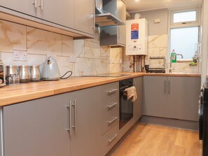 Private kitchen - Morecombe West End Retreat, Morecambe (Morecambe)