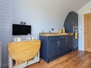 Interior - Honeypot Hideaways - Manuka Retreat (Chester)
