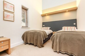 Room - Villa Gallery, Carnon Downs (Truro)