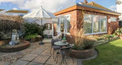 The Summerhouse, Llandudno