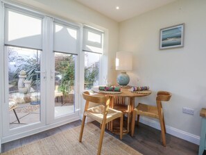 Dining - The Summerhouse, Llandudno (Llandudno)