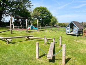 Children's area - Ty Coed @ Canllefaes, Cardigan (Cardigan)