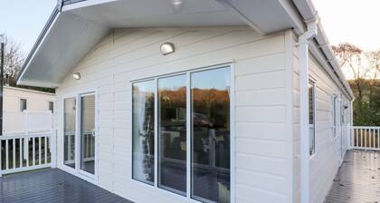 Beechwood Lodge, Borth
