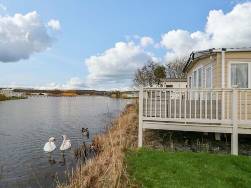 Annalake, Flookburgh