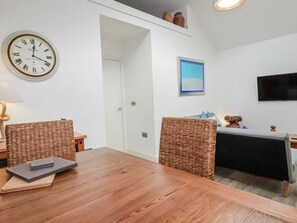 Living area - Cove Retreat, Sennen Cove (Penzance)