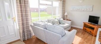 Charming Sea View in Walcott