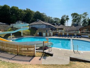 Pool - Lodge 32 - Cowslip, Chudleigh. (Newton Abbot)