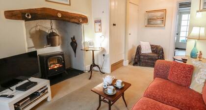 6 Church Lane, Llanidloes