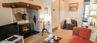 6 Church Lane, Llanidloes