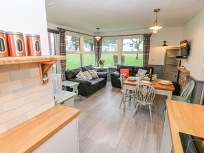 Living area - FREEDOM, open-plan, near Pembrokeshire Coast, Roch (Cuffin)