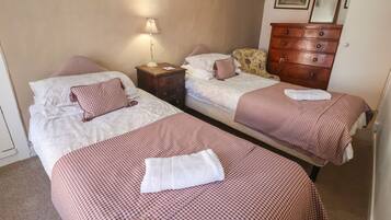 3 bedrooms, WiFi