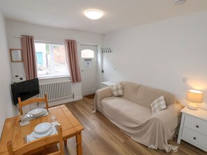 Living area - 94 Church Street, Guisborough (Guisborough)