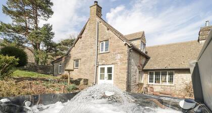 White Haywood Farmhouse, Craswall