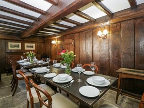 Dining - White Haywood Farmhouse, Craswall (Craswall)